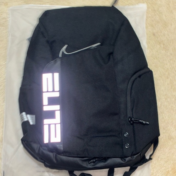 Nike Black Elite Backpack - Picture 7 of 16